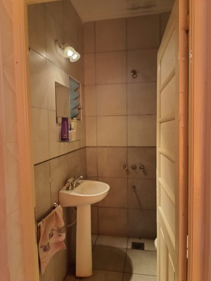 Casa en venta Pedro Ferre al 1700