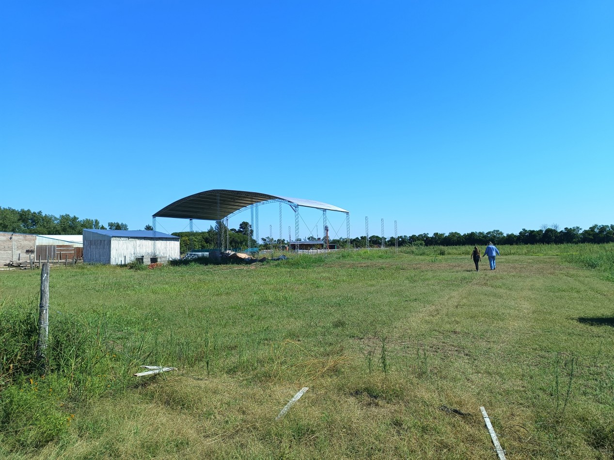 Galpon en construccion en Monte Vera Alquiler
